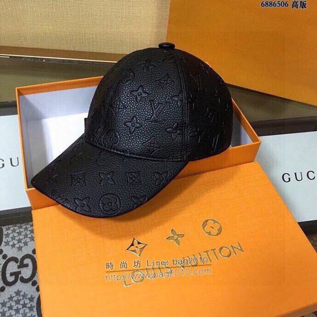 LV男士帽子 路易威登爆款真皮壓花鴨舌帽棒球帽  mm1131